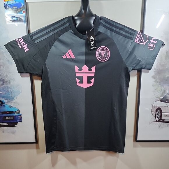 Inter Miami MLS #10 MESSI Game Day Fan Jersey - Picture 3 of 11